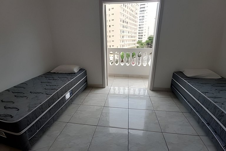 Apto familiar, 31 Pitangueiras