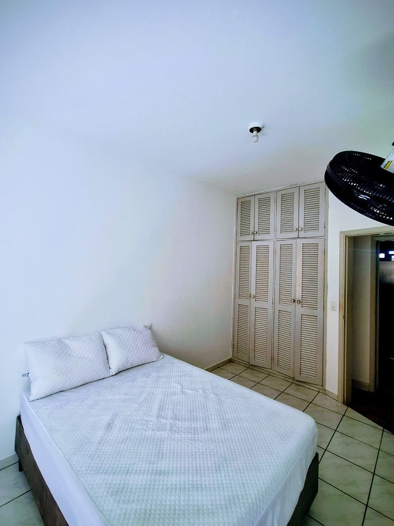 Apto familiar, 12 Pitangueiras