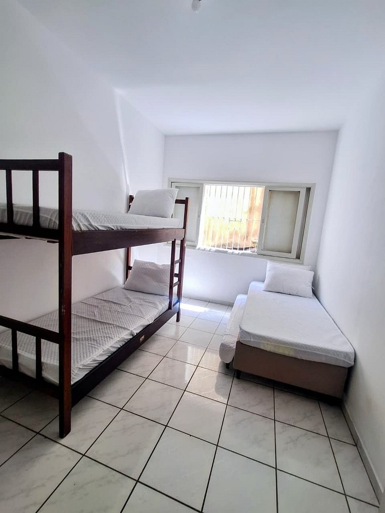 Apto familiar, 12 Pitangueiras